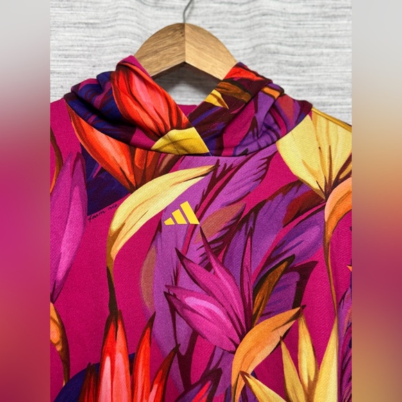Adidas x Farm Rio Wmns Crop Top Hoodie Bold Pink/Spring Yellow Sz: Various ~ NWT - Picture 4 of 12